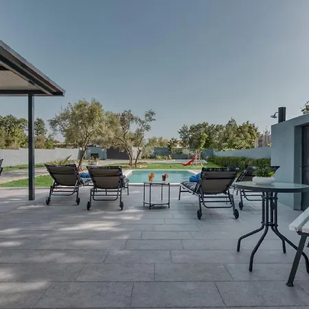 Mit Privatpool Fuer 5 Personen Ca 55 Qm In Peroj, Istrien Istrische Riviera Holiday home *