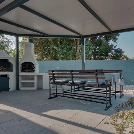 Mit Privatpool Fuer 5 Personen Ca 55 Qm In Peroj, Istrien Istrische Riviera Holiday home Peroj